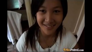 Asian Super Cute and innocent looking Pinay babe sucks and fucks with a sranger